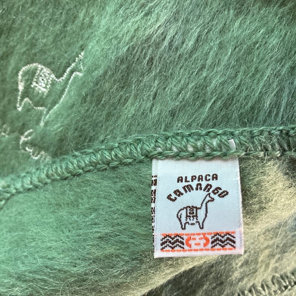 Camargo Peruvian Alpaca Green Woolen Scarf with Fringe 9" by 70"